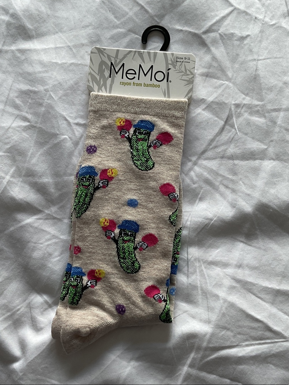 MeMoi Men's Beige Bamboo-Blend Socks with Colorful Pickleball Pattern